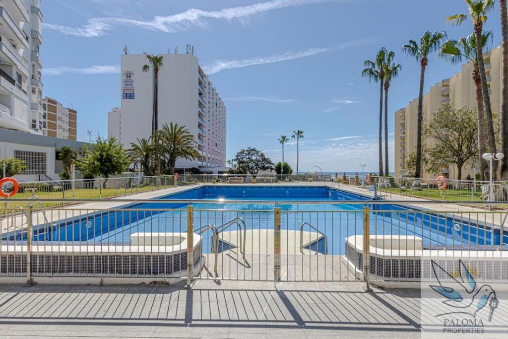 Wonderful Studio Apartment On The Beachfront بينالماذينا المظهر الخارجي الصورة