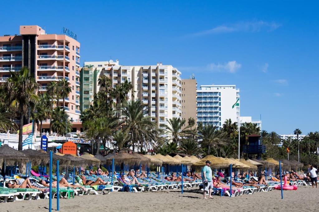 Wonderful Studio Apartment On The Beachfront بينالماذينا المظهر الخارجي الصورة